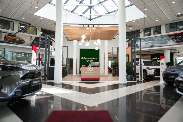 Toyota шоурум