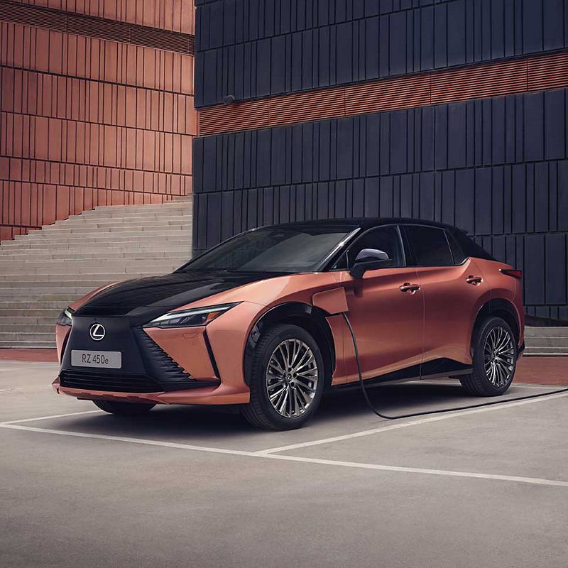 2024-lexus-rz-extra-services-peace-of-mind-why-choose-a-lexus-1920x1080-310725