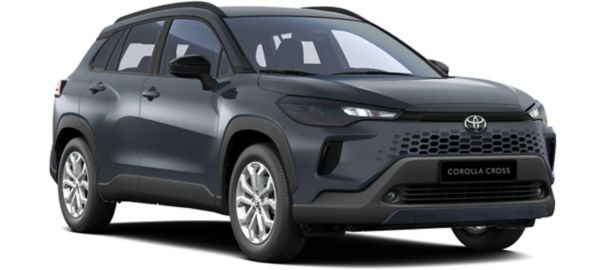 Ein grauer Corolla Cross steht diagonal zur Kamera auf weißem Hintergrund