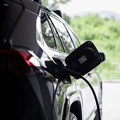 Elektrisch fahren ohne Steckdose: Nissan zeigt, wie's geht