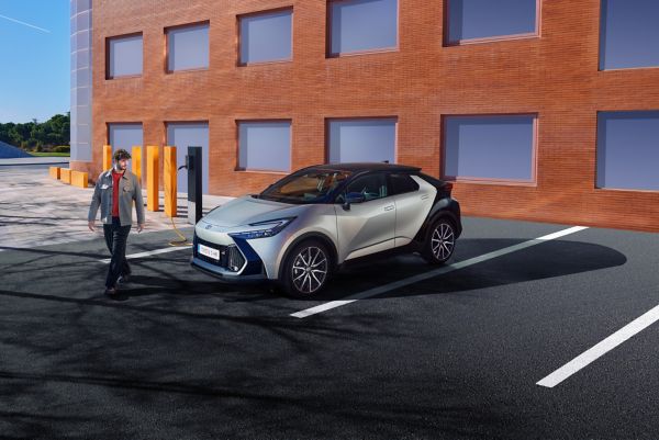 Exterior Toyota C-HR Plug-In
