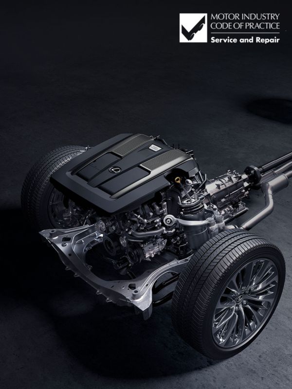 Ein Lexus Motor ausserhalb eines Fahrzeugs in Detailaufnahme