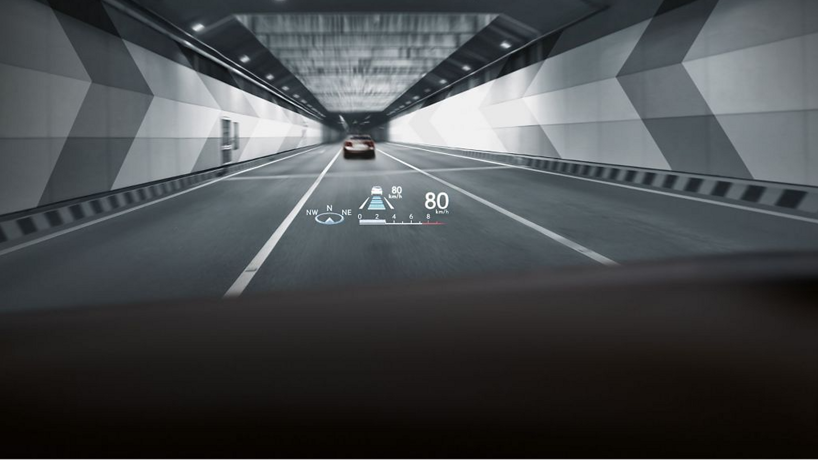 Lexus beschleunigt im Tunnel, innovatives Display