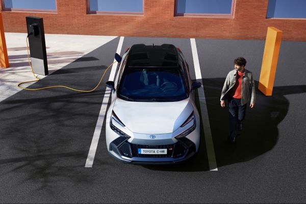 Toyota C-HR Plug-In