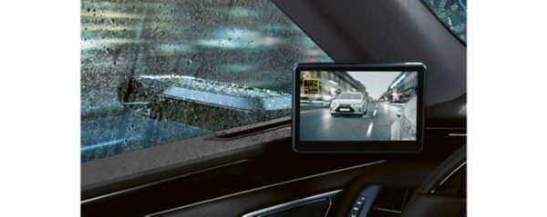 Ansicht des Seitenspiegels aus Fahrerperspektive