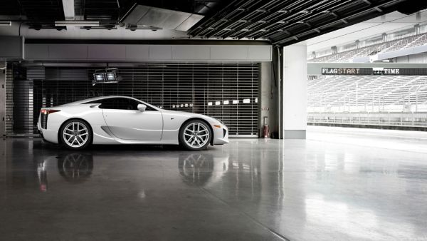 Ein Lexus LFA 