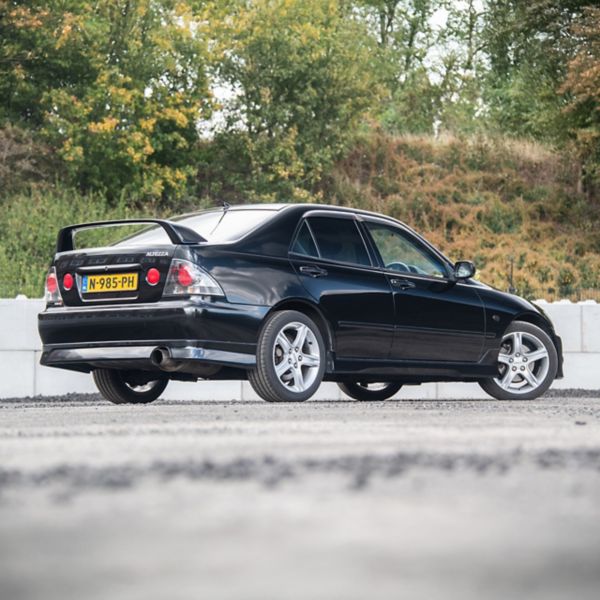 toyota, altezza, 1999, exterieur, achterkant, driekwart, rechtsachter