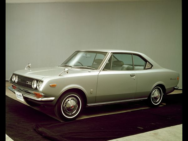 grüner Toyota Mark II