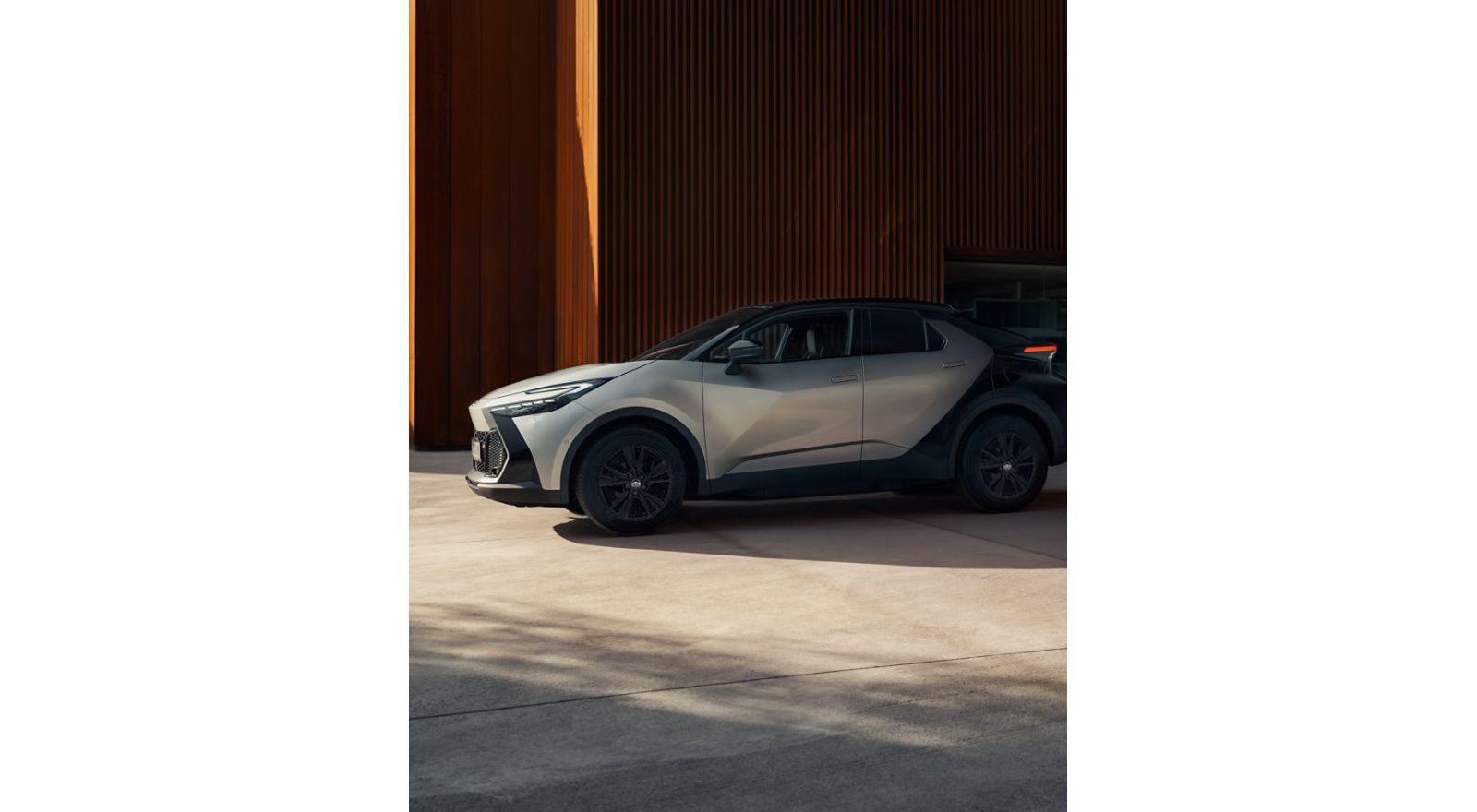 Toyota C-HR front view