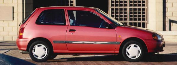Toyota Starlet 
