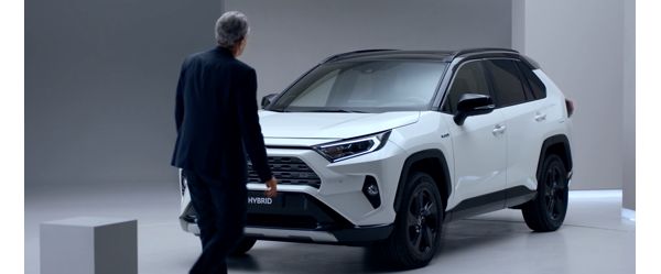 Interrogez l'Hybride Toyota