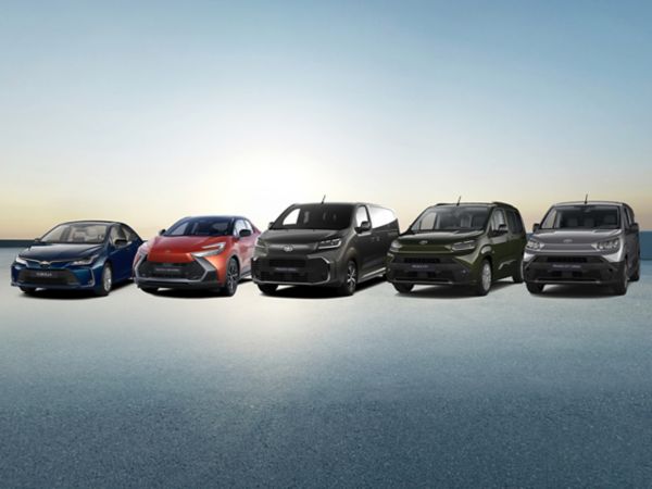 Toyota Professional Araçları