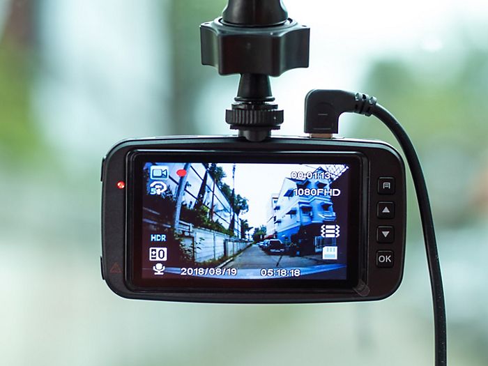 Dashcam im Straßenverkehr: Wann Videoaufnahmen vor Gericht zugelassen sind