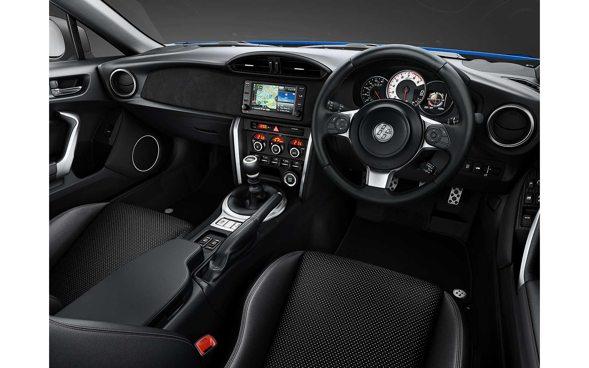 Toyota GT86 interior front seats