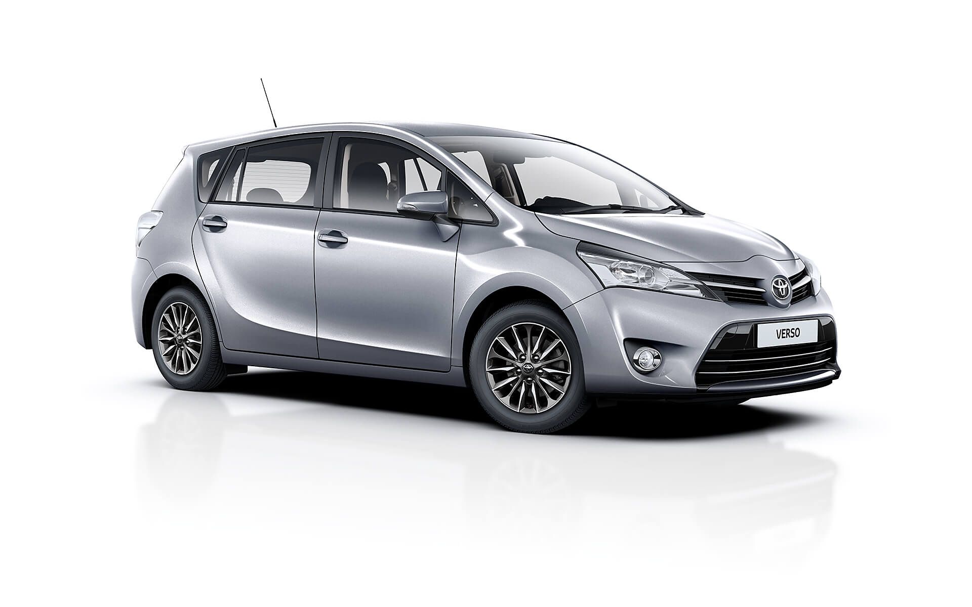 Toyota Verso side angle