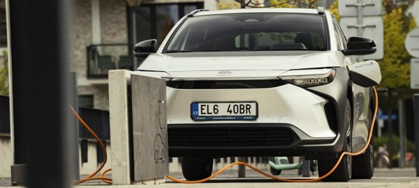 Potvrzeno: Elektromobily mají stejnou životnost jako benzínová auta