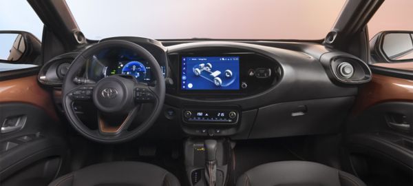 Zábavnější i úspornější: Aygo X poprvé jako hybrid