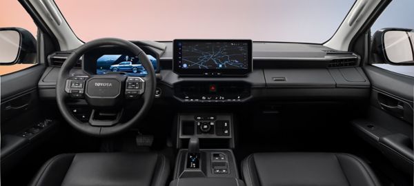 Új generáció, új hajtásláncok, új korszak: Megérkezett a legújabb, elektrifikált Toyota Hilux