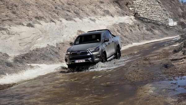 Toyota Hilux Mild-hybrid 48V