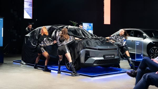 Toyota és Lexus tíz új modellel erősíti hazai kínálatát