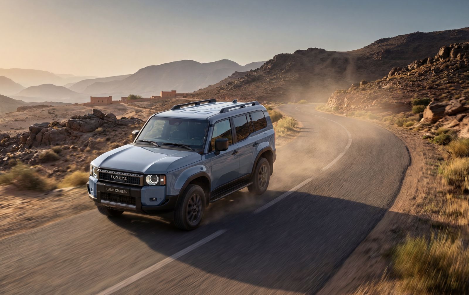 Land Cruiser en desierto