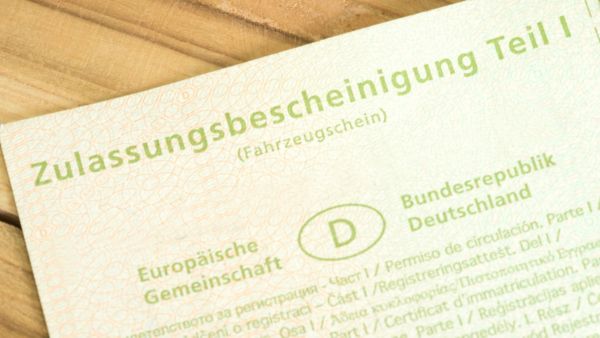 fahrzeugschein zulassungsbescheinigung