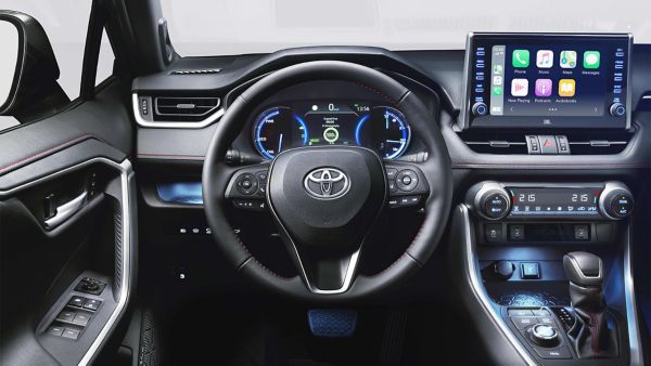 RAV4 Plugin Interior