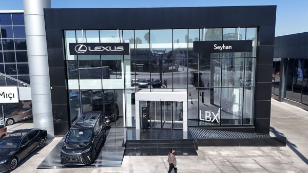 Lexus