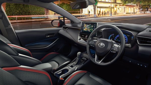 Toyota Corolla Hatchback front interior