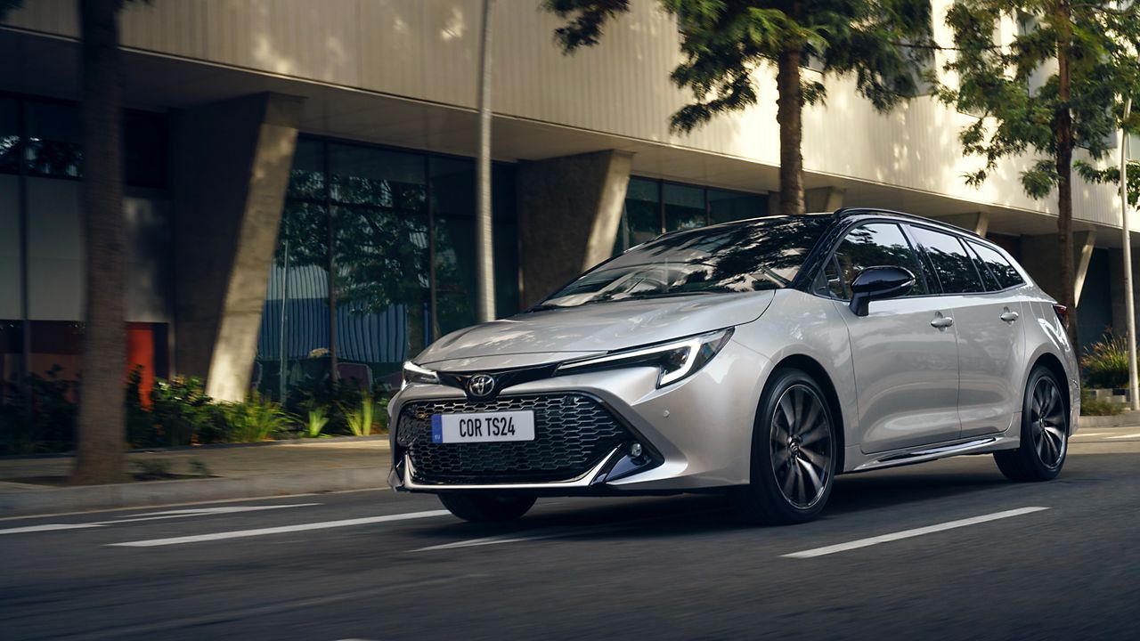 Toyota Professional  Corolla Touring Sports, le break compact