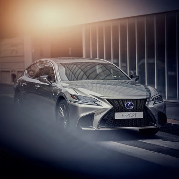 lexus, ls 500h, exterieur, driekwart, linksvoor
