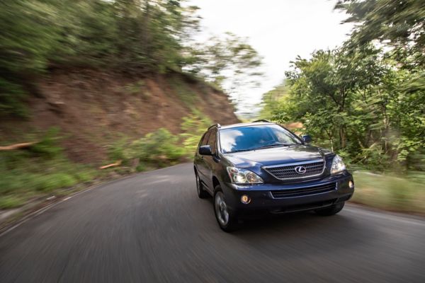 2005lexusrx400h-blue30-383976