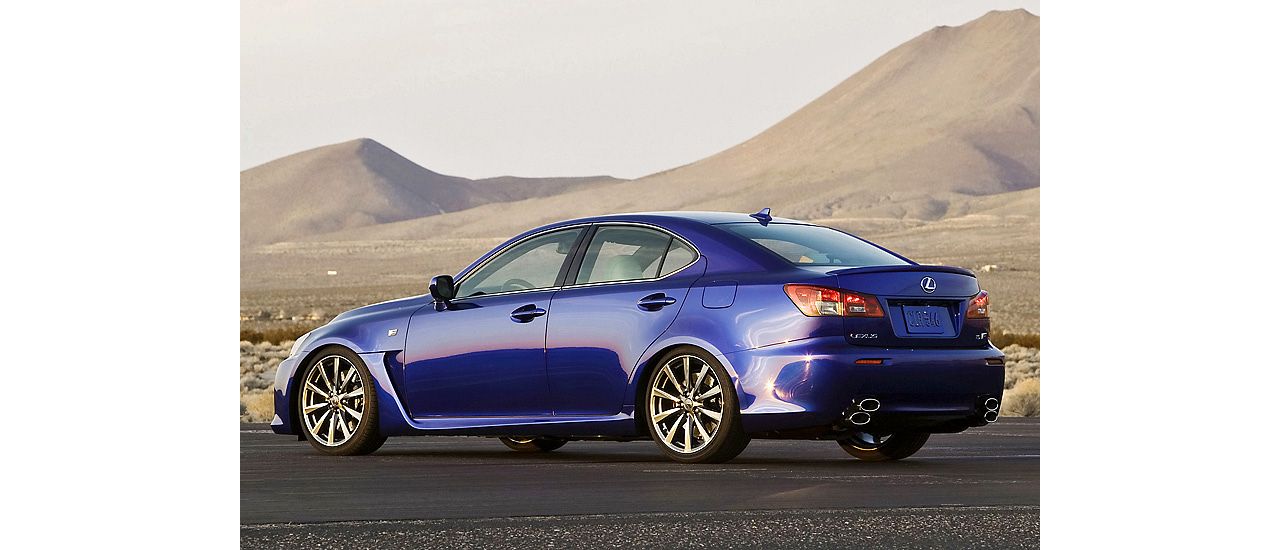 Lexus IS-F — агрессивная спортивная модель с двигателем V8, 2007 года  выпуска