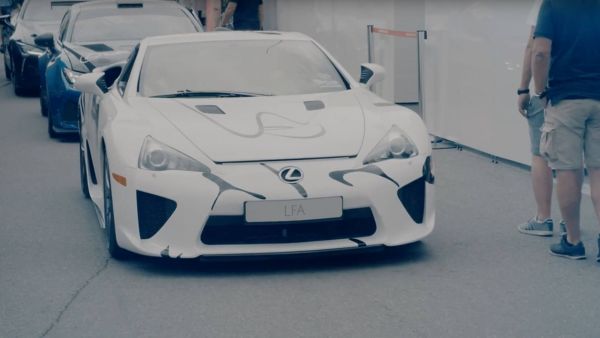 УНИКАЛЬНЫЙ АРТ-КАР LFA ОЗНАМЕНОВАЛ ПЕРВУЮ ДЛЯ LEXUS ГОНКУ «24 ЧАСА СПА»