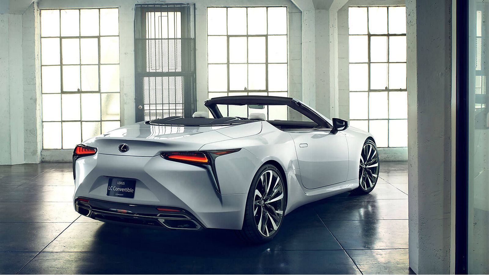 LEXUS НА ЖЕНЕВСКОМ АВТОСАЛОНЕ 2019
