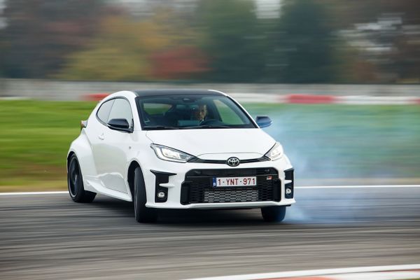 2020, Toyota, Yaris, GR, wit, driftend, exterieur