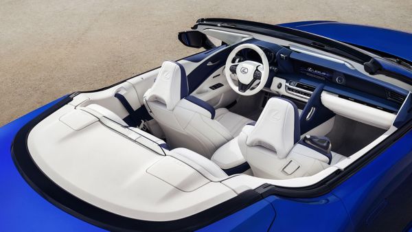 Raised rear view of the Lexus LC Convertible