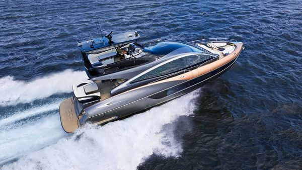 LEXUS PRESENTA IL NUOVO YACHT DI LUSSO LY 650