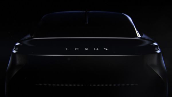 Front view of the Lexus LS