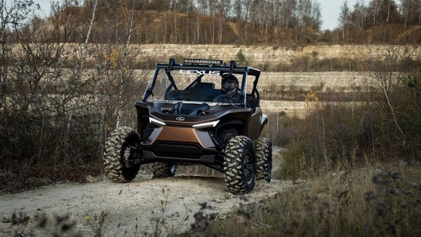 Lexus onthult waterstof aangedreven rov concept, ontwikkeld voor milieubewust rijplezier.