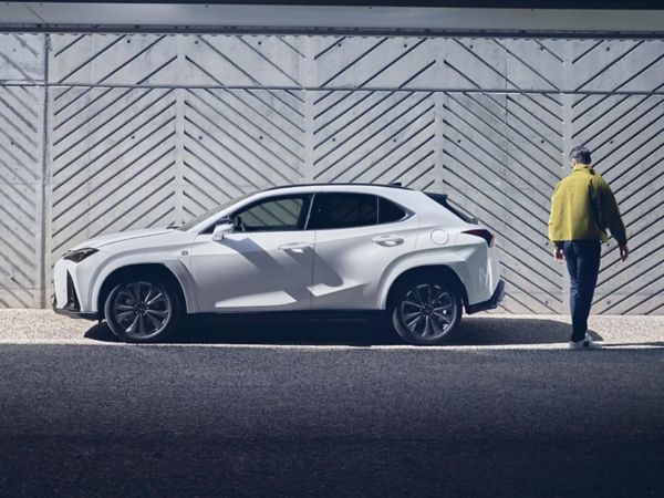 Lexus UX