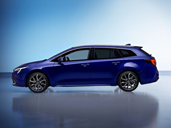 2022 – COROLLA TOURING SPORTS WP 007-1