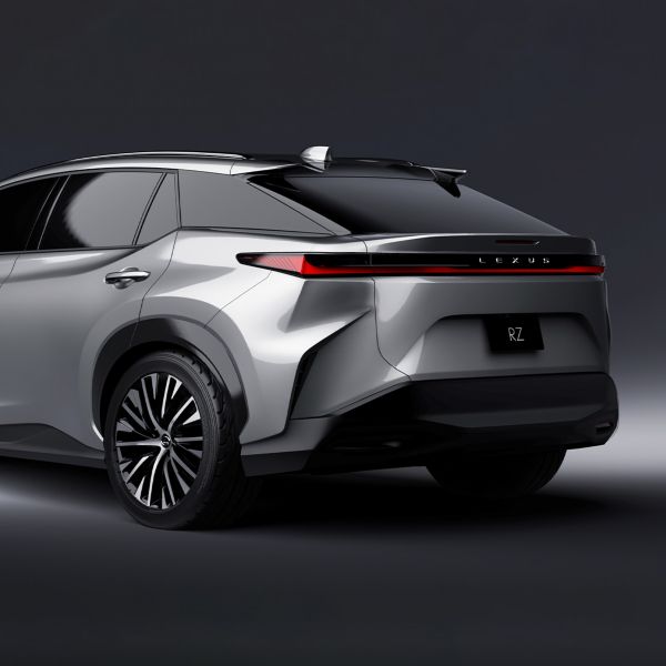 Lexus RZ