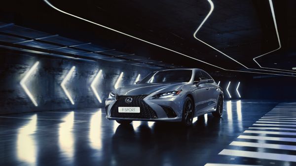 Lexus ES F Sport