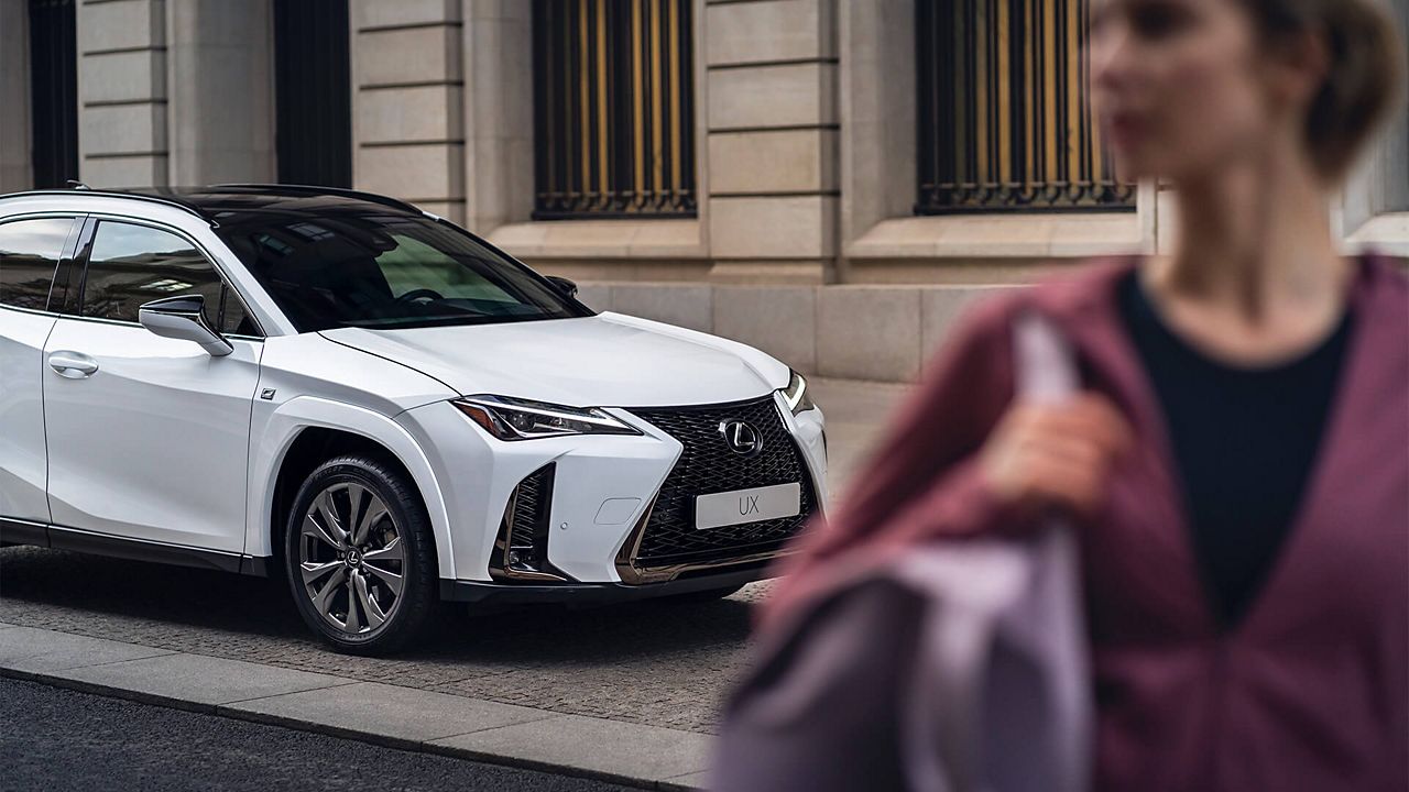 Почему стоит выбрать Lexus UX | «Lexus Chisinau»