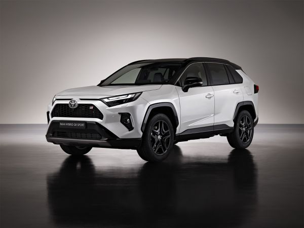 2022-rav4-hybrid-grs-ext-001-3