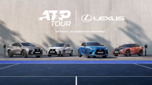 Gama modeli Lexusa z logami ATP i Lexus