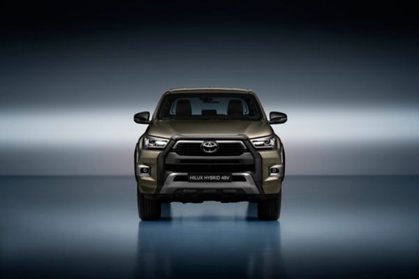 2023-hilux-hybrid-48v-main-03-1