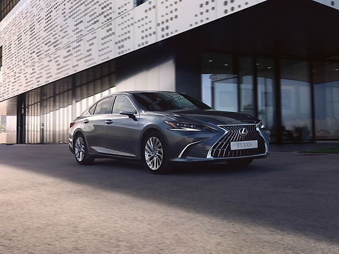 Discover Lexus ES New Cars Lexus Cyprus