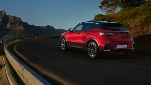 Lexus LBX